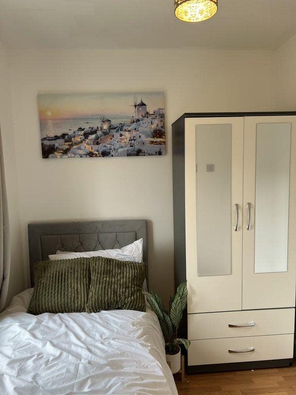 WS Lovely Premium Room In Vibrant Central Location Main Photo