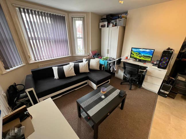Modern Double Ensuite Room in Bournemouth Centre Main Photo