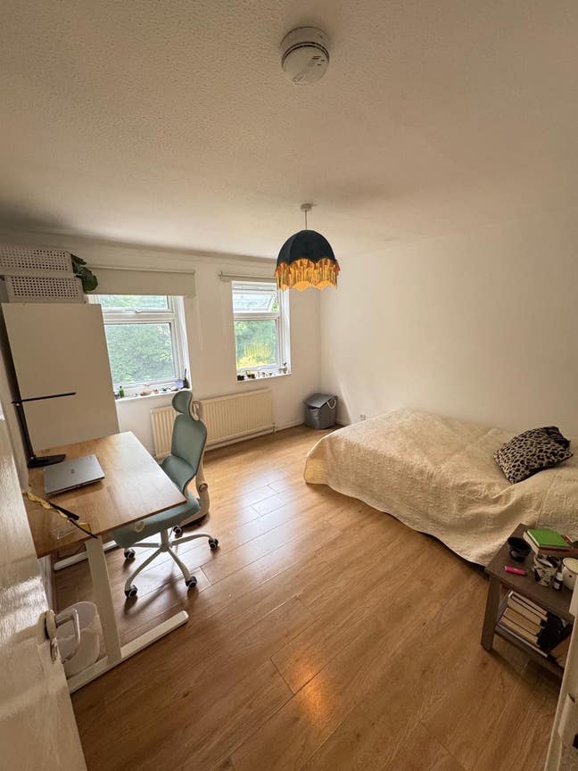 SHORT LET/Lovely Double Bedroom in Upper Clapton Main Photo