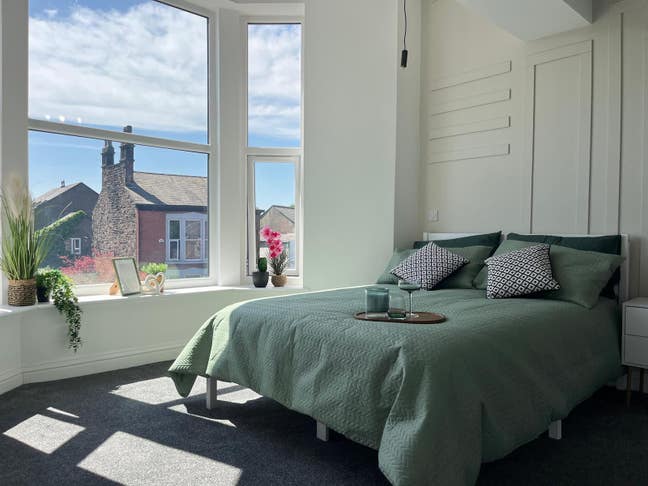 🧡 One-of-a-kind Home Share - En-Suite Room ✨ Main Photo