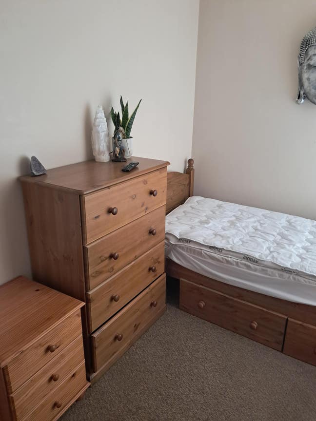 Single room/potential double  Main Photo