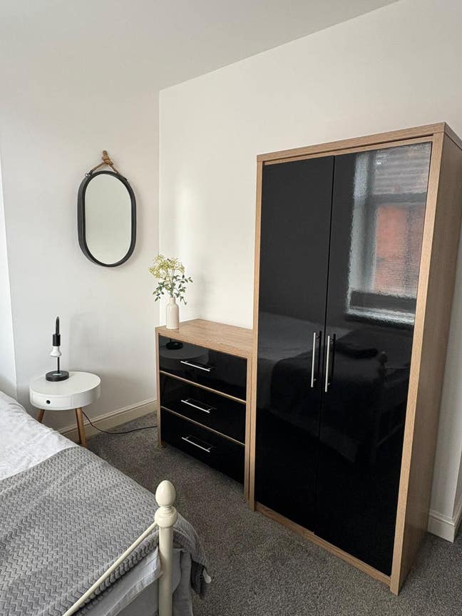 Double rooms at 11 Kingsway Main Photo