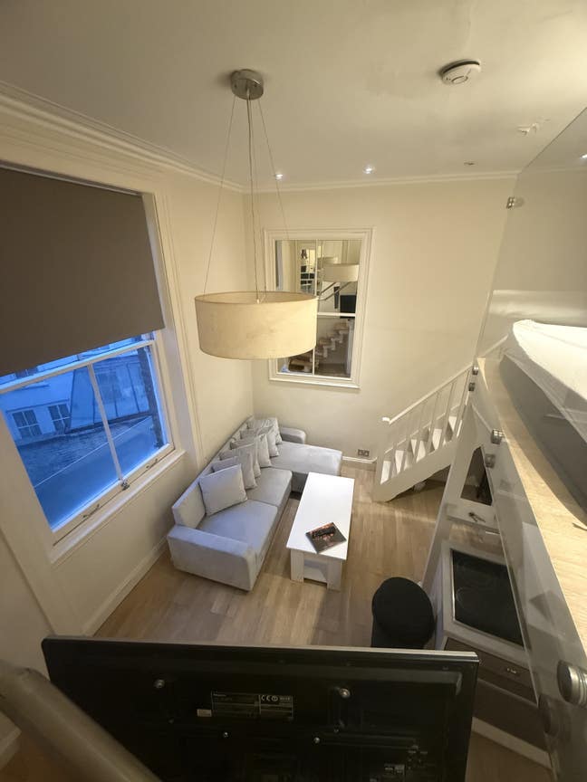 Cozy Studio in Earl’s Court Main Photo