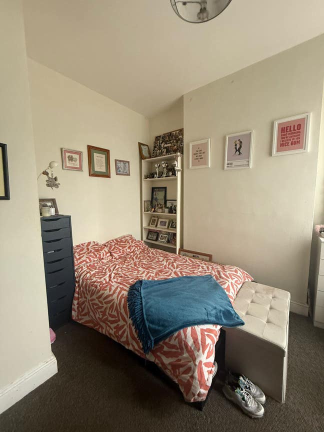 Double Bedroom - Short walk from Alexandra Palace Main Photo