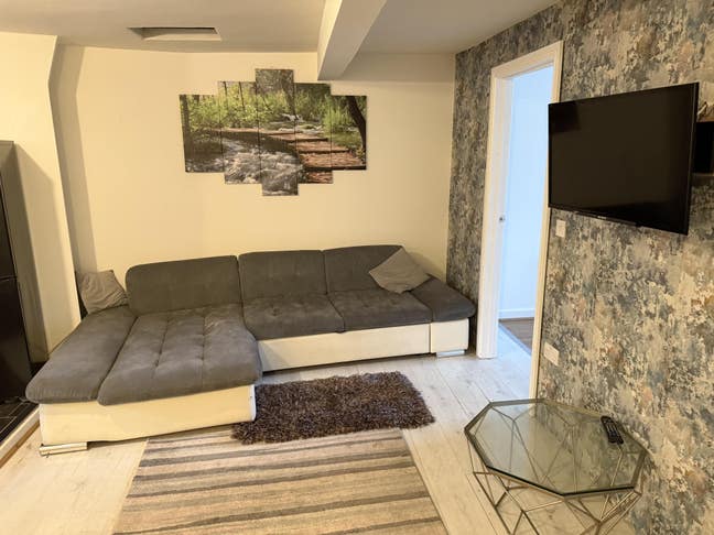 2 Bedroom Flats  City Centre all bills included  Main Photo