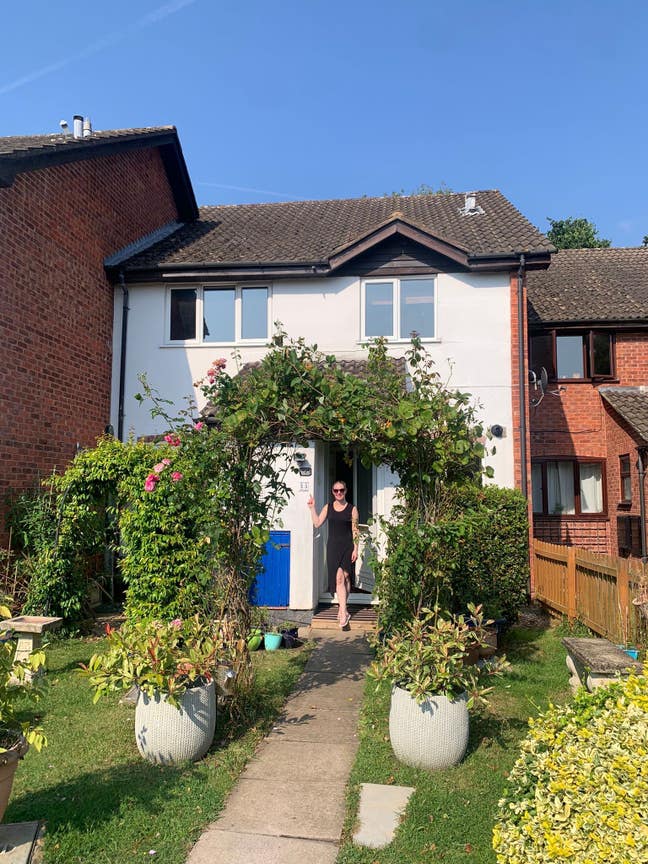 Spare double room with full house access  Main Photo