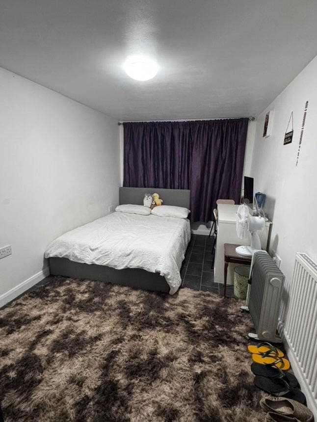 Studio for rent Main Photo