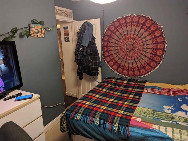Short-Term Sublet- August: Cozy Double Room – £440 Main Photo