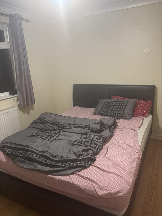 Double Room Available  Main Photo