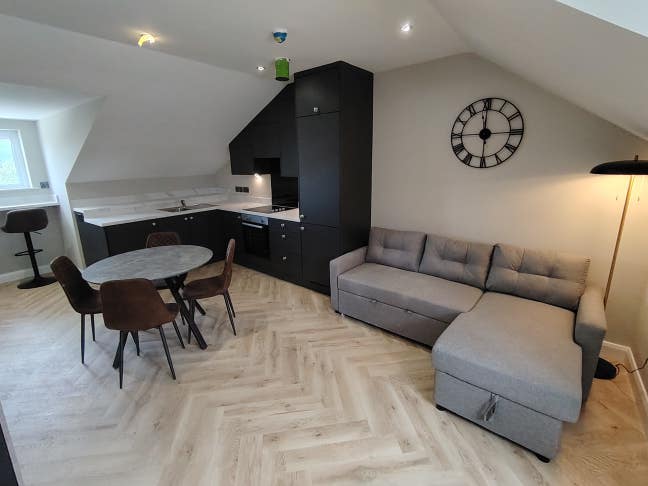 Entire Apartment - Brand New - 3 -12 Month Leases Main Photo