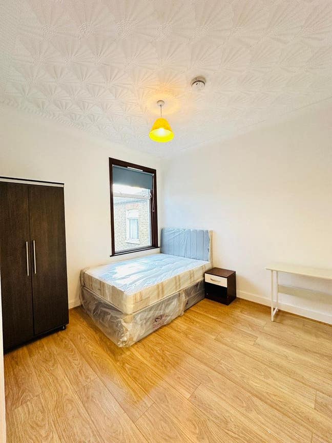 Double Room For Rent  Main Photo