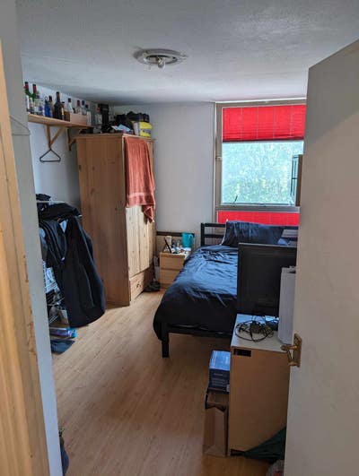 Spacious double bedroom in Clapham Junction  Main Photo