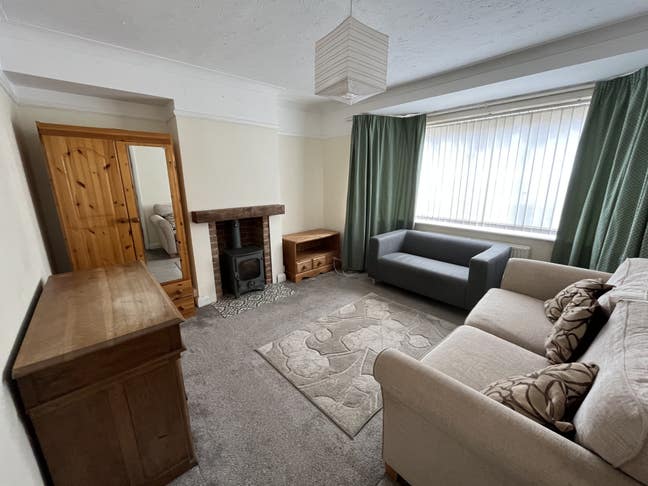 Whole Semi-detached House for 2 sharers Main Photo