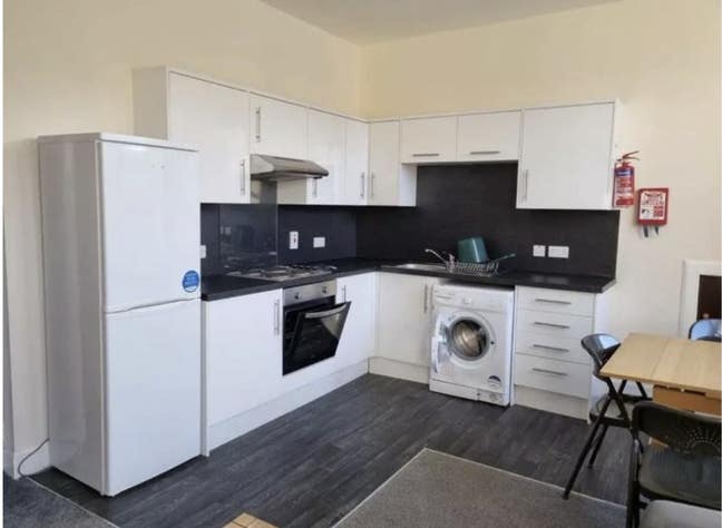 City centre double room available Main Photo