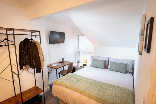 Luxury Private En-Suite Room  Main Photo