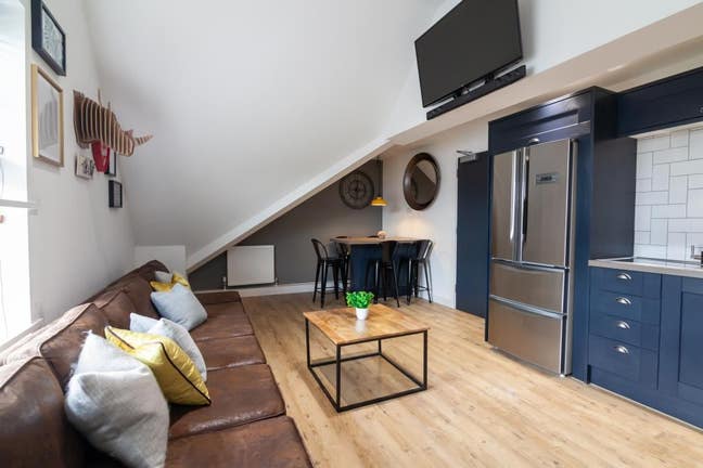2 Rooms left in modern student flat Main Photo