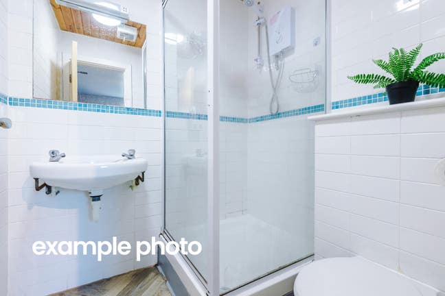 1 Room left in 2 bed shared flat, Fallowfield Main Photo