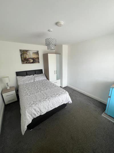 Final Double Offsuite Room Remaining - NN17 Main Photo