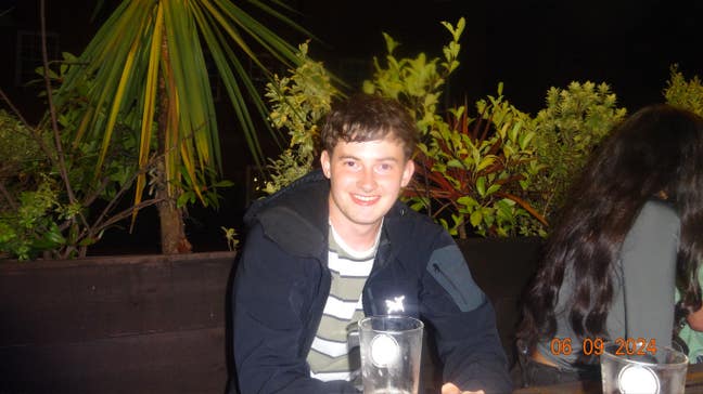 Looking for a House / apartment in Didsbury area Main Photo