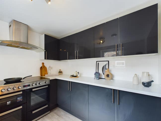 6 Bedroom House Share- Acomb Street, Manchester Main Photo