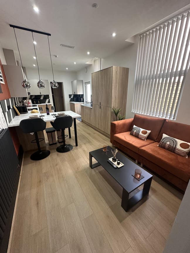 🏡 Luxury En-Suite Rooms – Ready for July  Main Photo