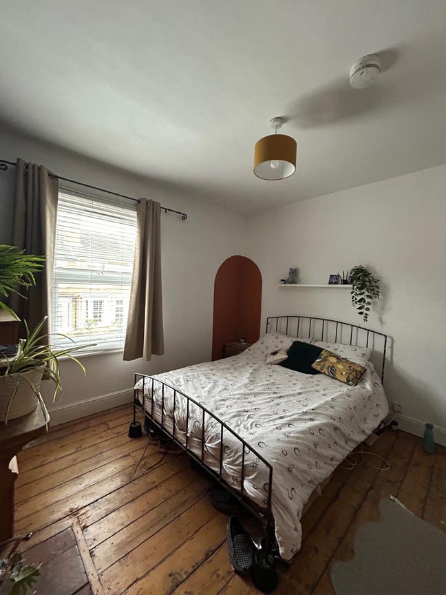 🏡 Spacious Double Room in Worcester City Centre Main Photo