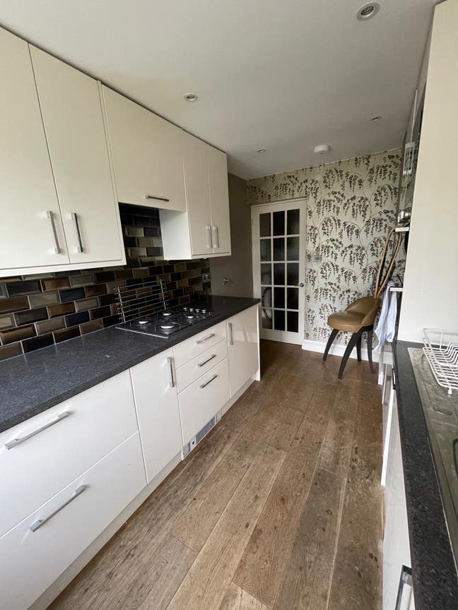 Room available in Wandsworth Common  Main Photo
