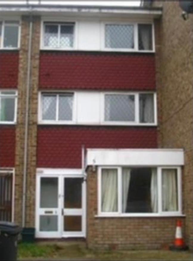 2 Double Rooms Available! Main Photo