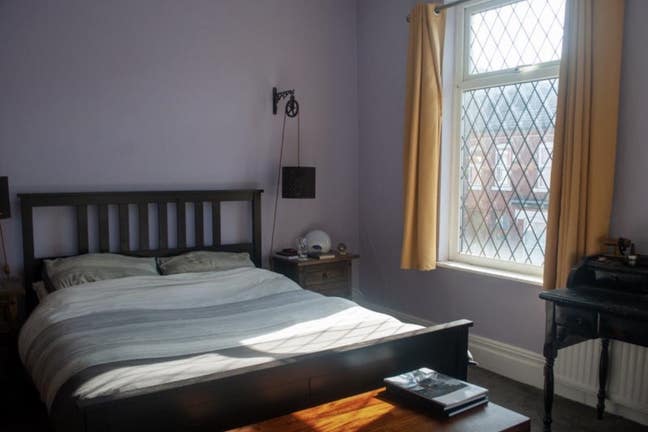 Large double room Main Photo