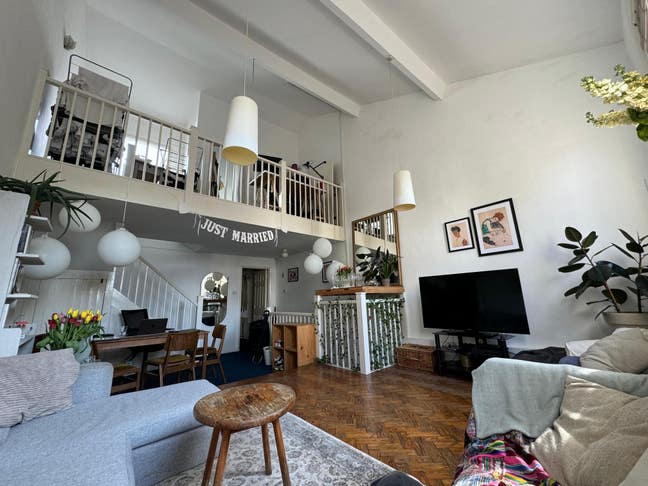 Unique Double Bed Flat in Hackney Central Main Photo