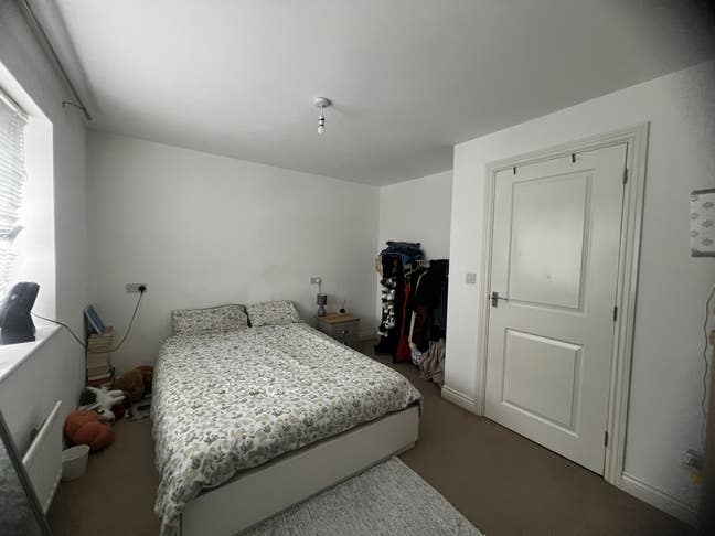 Double Room to Rent  Main Photo