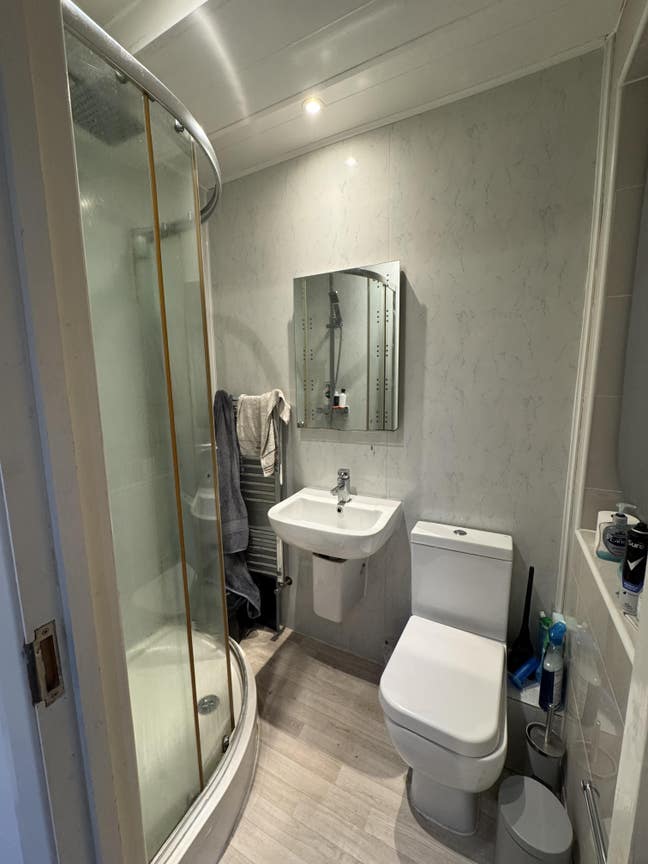 Two bedroom, two bath in Dalston Main Photo