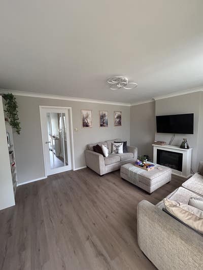 Large double room Main Photo