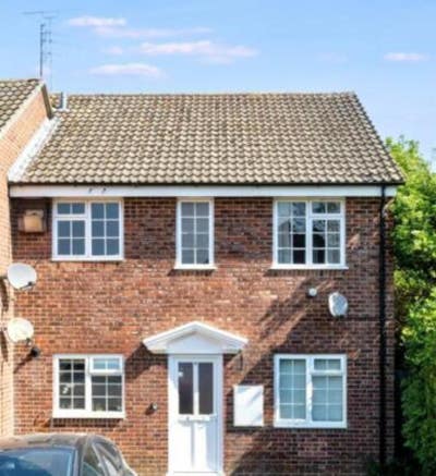Bright & Spacious 2 Bed Massionate for Rent Main Photo