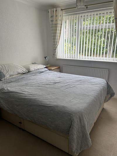 Double room in Broadstone for rent.   Main Photo