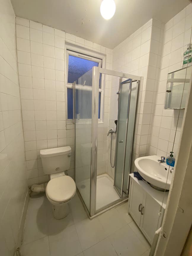 Lovely room to rent Main Photo