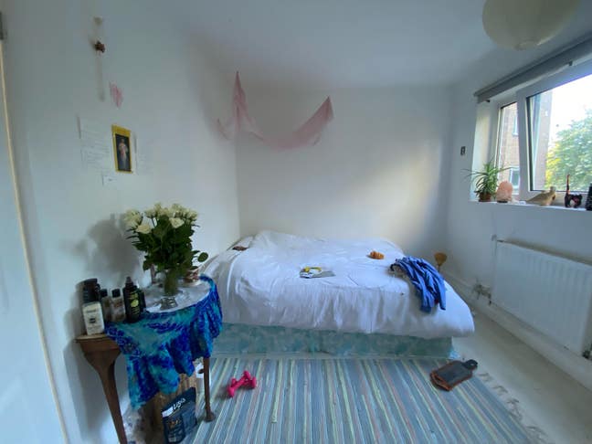 Double room shared flat to rent for summer Main Photo