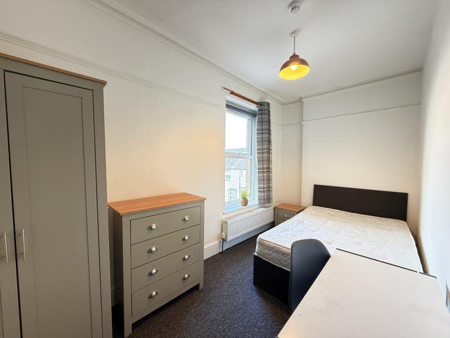 🎓 Student Rooms 26/27 Upper Bangor  Main Photo