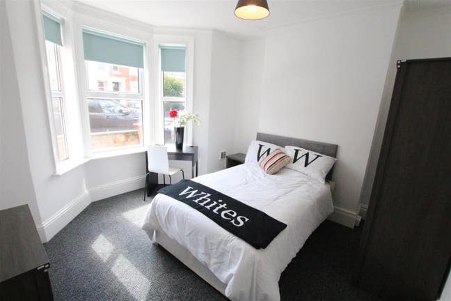 Great Room Available in Abington (NN1) Main Photo