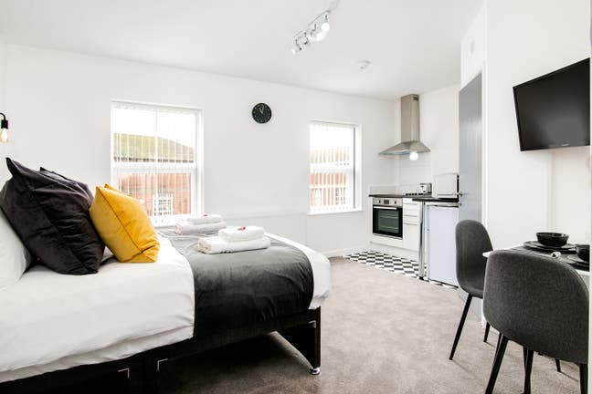 Stunning Studio Apartments to Suit Couples Main Photo