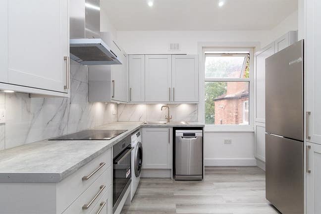 Pristine 3 Bed Flat in Willesden Green Main Photo