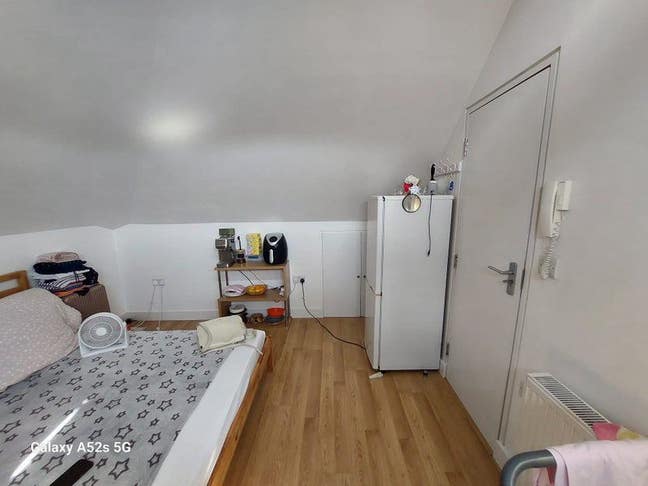 Private En-suite room in Edgware Main Photo