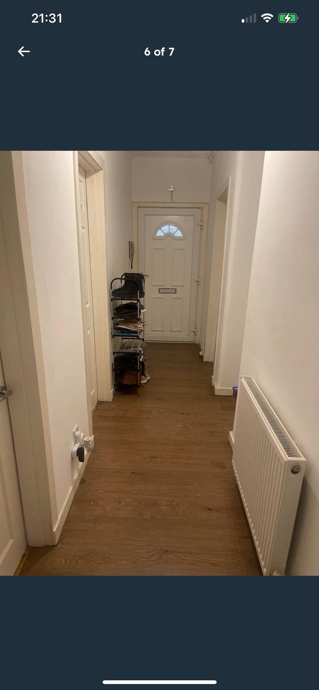 Room for rent  Main Photo