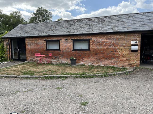 Serviced studio apt on rare breed smallholding Main Photo