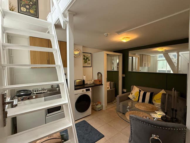 Newly Refurbished 2-Floor Mezzanine Studio Main Photo