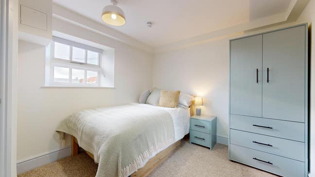 All Bills Inc. New Luxury En-Suite Rooms Main Photo