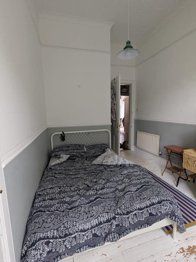 Double room to let in Woodlands Main Photo