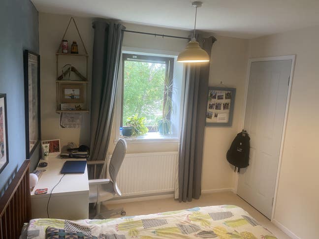 Lovely Double room close to UoE Jan-May Main Photo