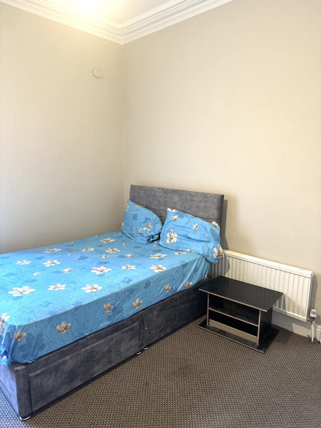 Fantastic Large Double Rooms In M6 Bills Inclusive Main Photo