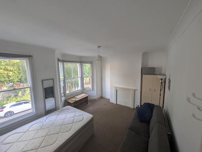 Large Double | 2 Bed Flat | Opposite Deptford Park Main Photo